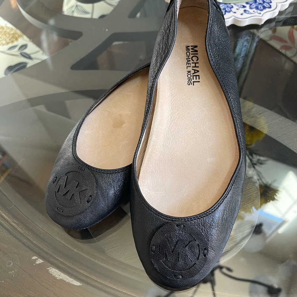 Michael Kors Logo Driving Shoes US Size 7